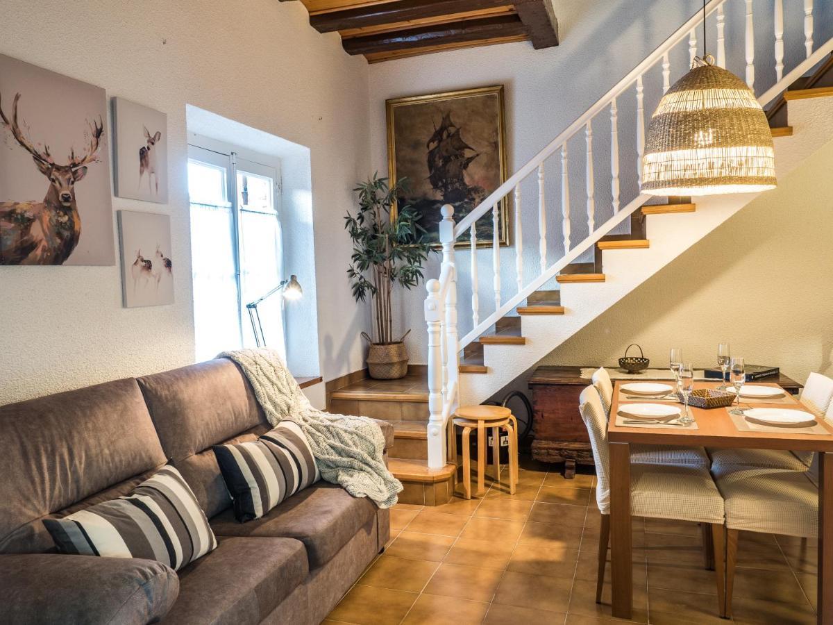 Acogedor Apartamento Entre Montanas Sant Corneli Buitenkant foto