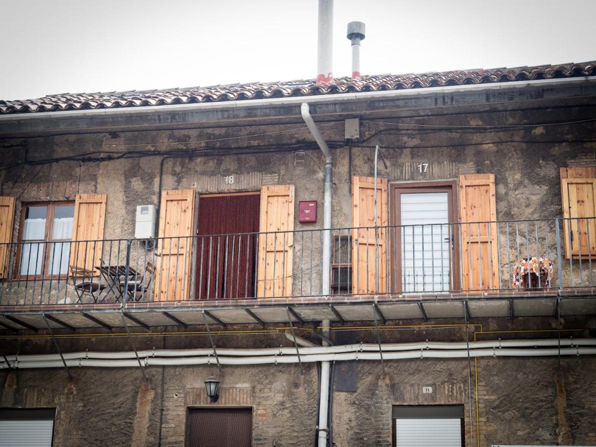 Acogedor Apartamento Entre Montanas Sant Corneli Buitenkant foto