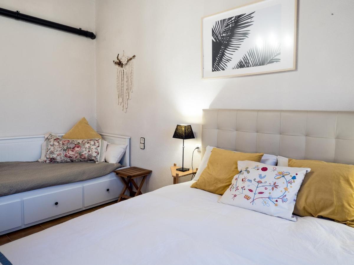 Acogedor Apartamento Entre Montanas Sant Corneli Buitenkant foto
